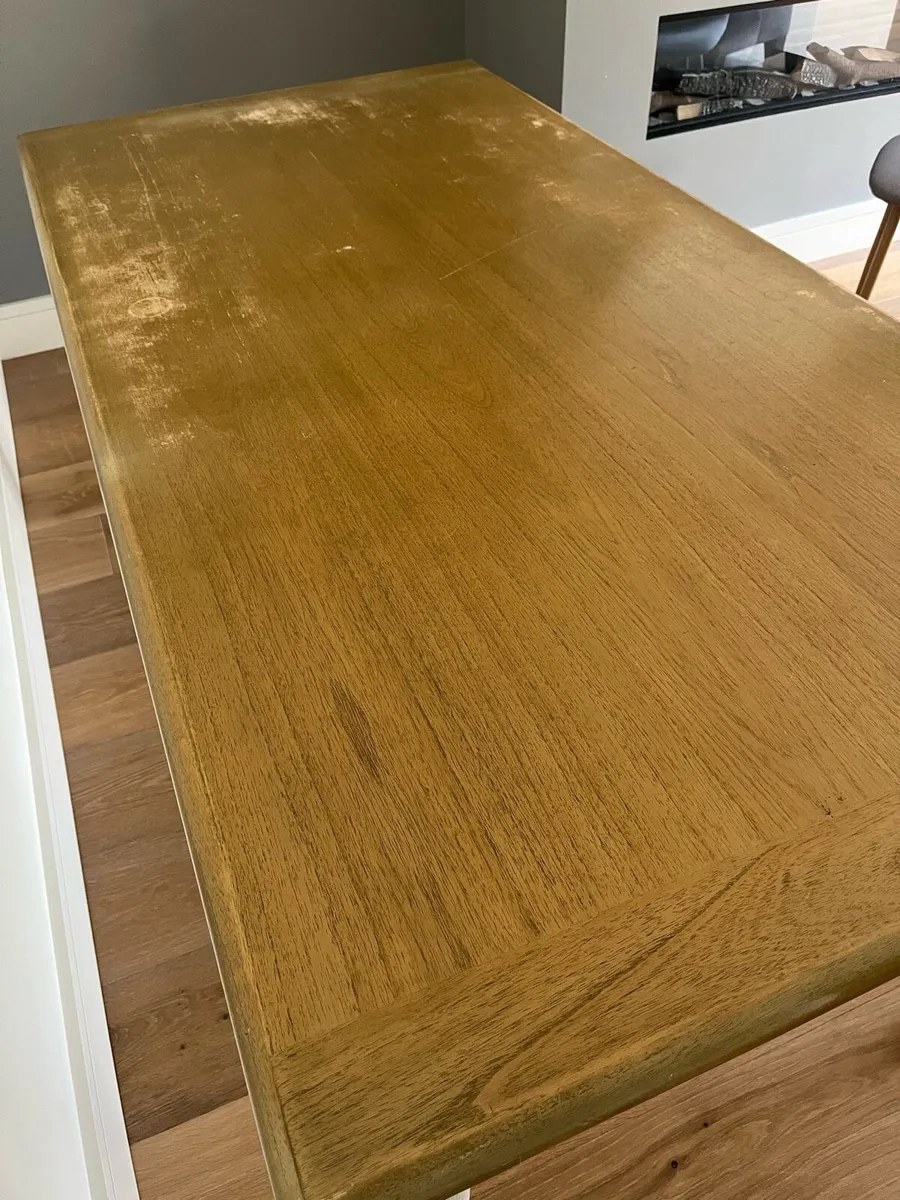 Dining table - Image 4