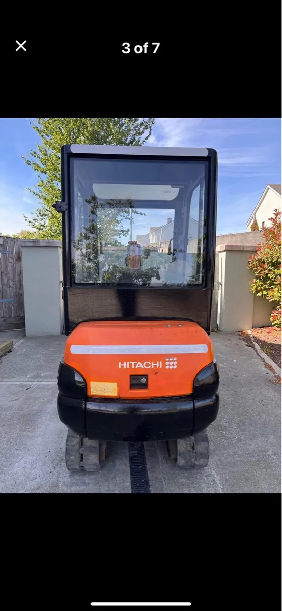 Beautiful Hitachi 1.6 ton digger - Image 3