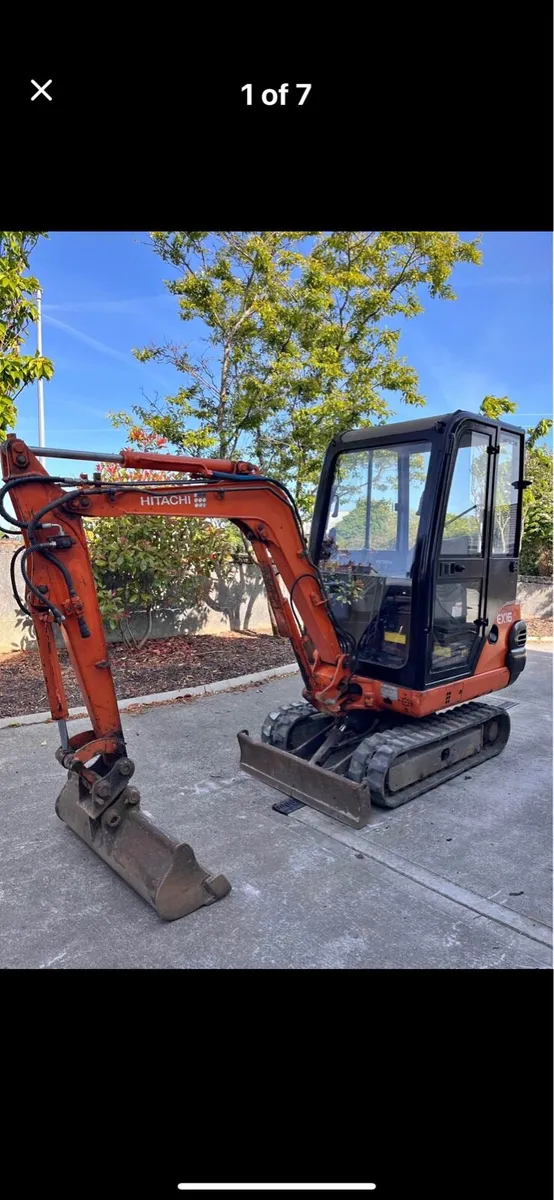 Beautiful Hitachi 1.6 ton digger - Image 1