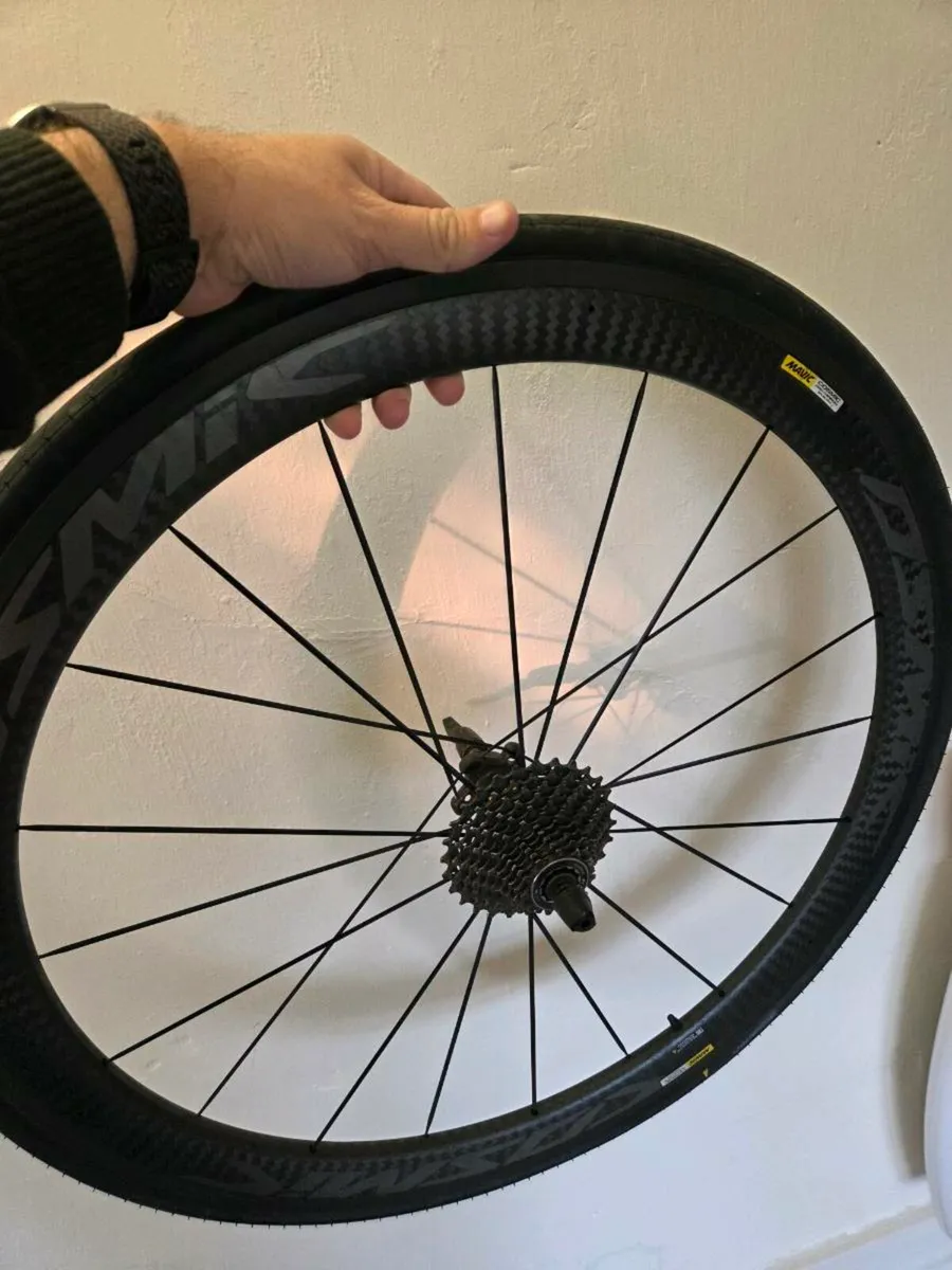 Mavic Cosmic Pro Carbon Exalith Wheelset - Image 1
