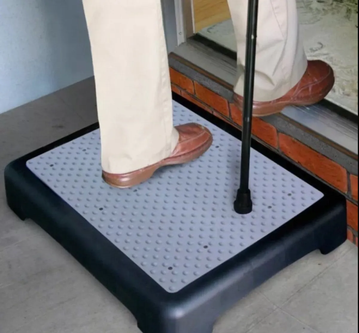 Mobility Aid Doorway Anti Slip Half Step NEW - Image 1