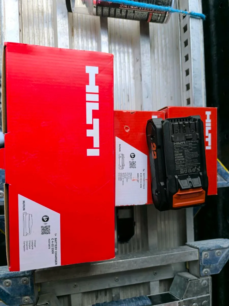 Hilti nuron battery & charger 22v - Image 1