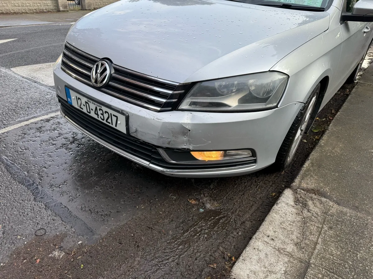 Car - Image 3