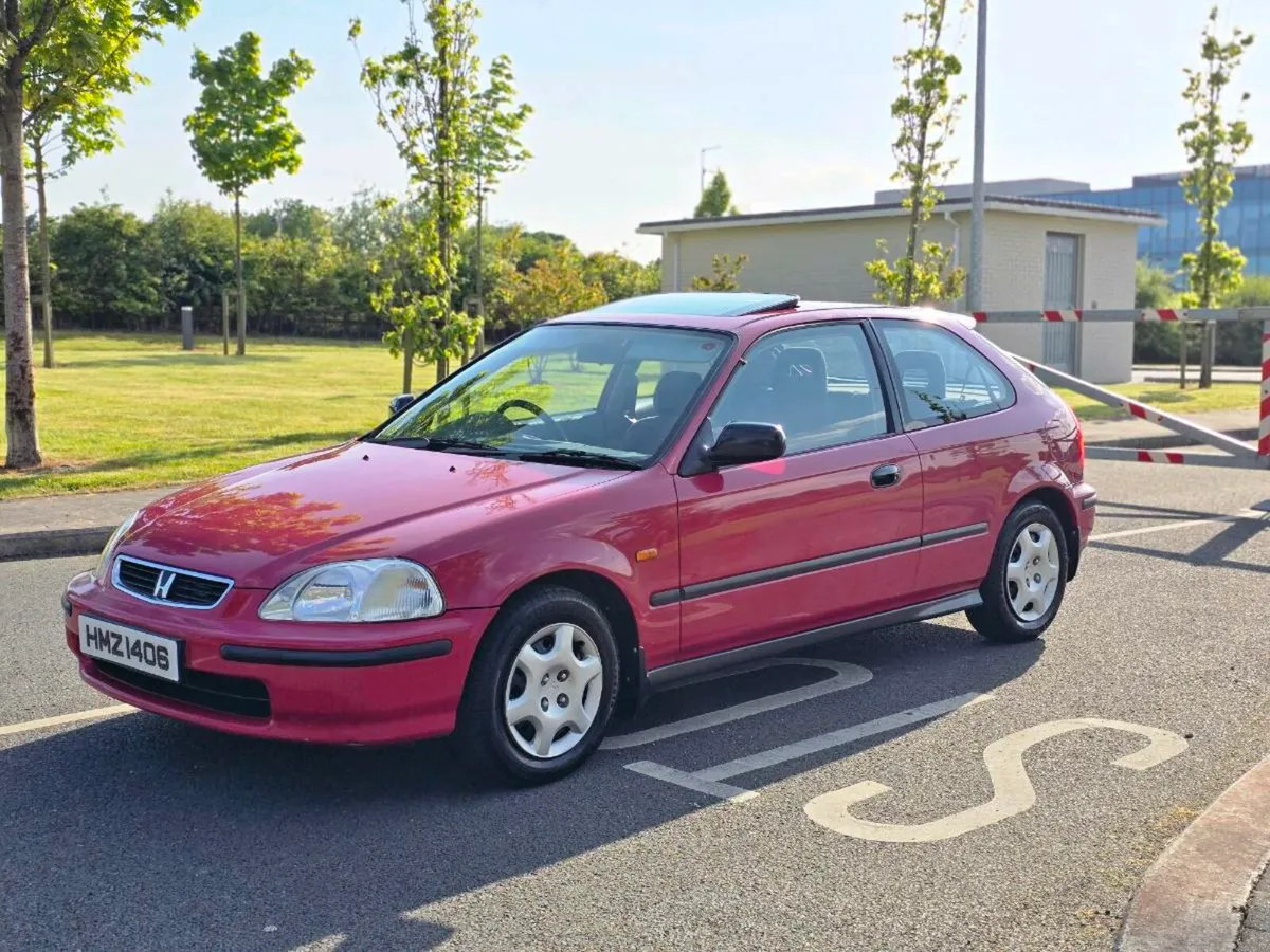 Honda Civic 1998 25k miles - Image 1