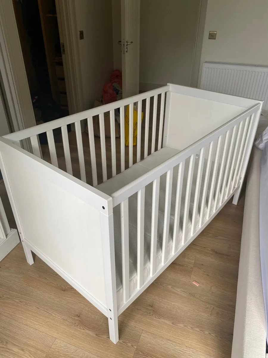 Cot bed and mattress - Image 1