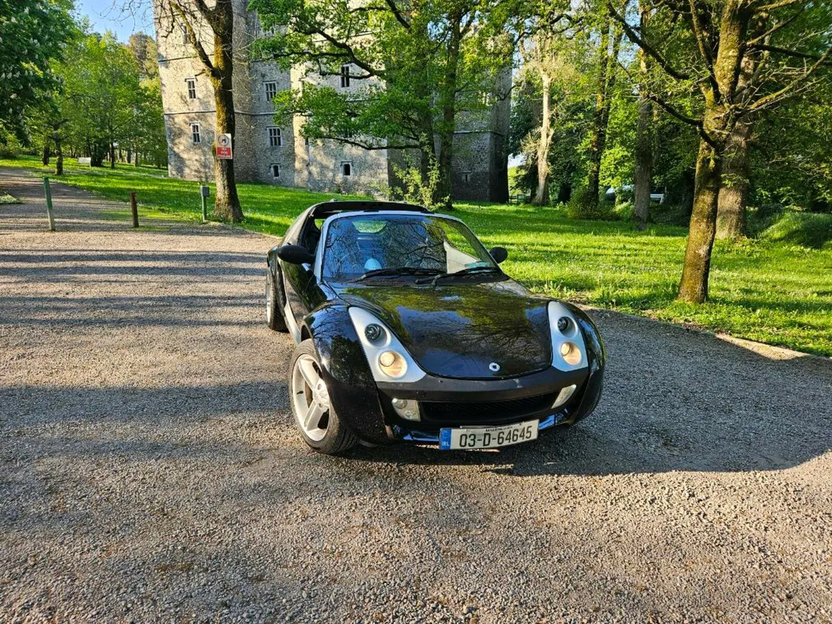 Smart Roadster - Image 1