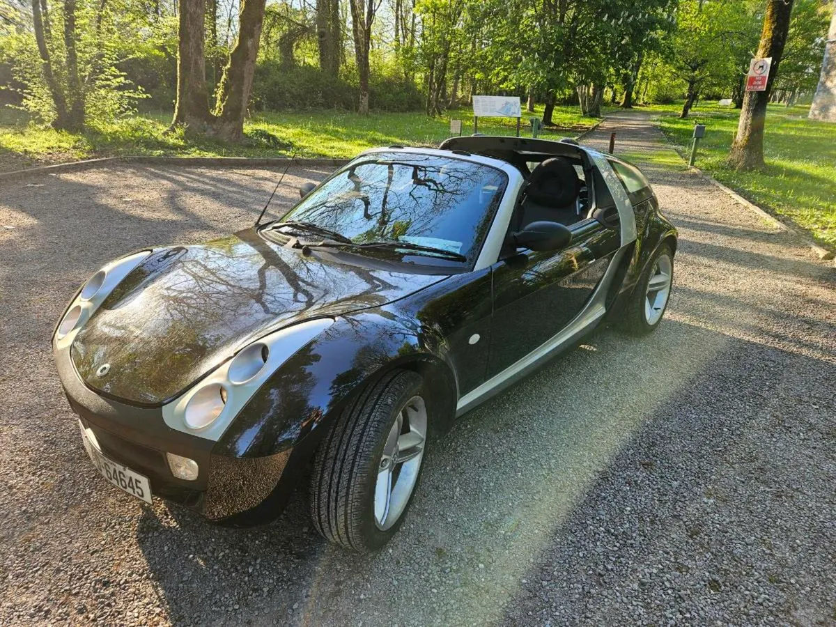 Smart Roadster - Image 2