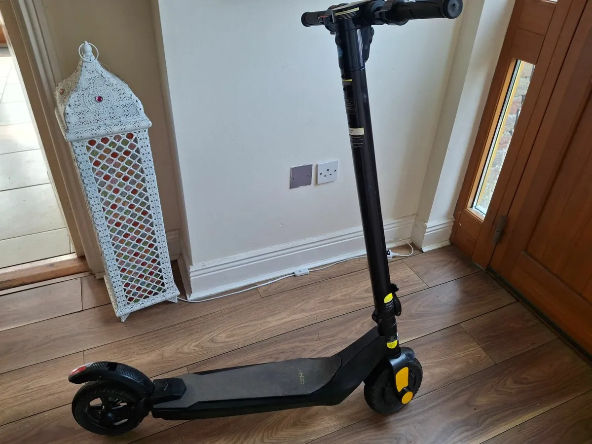 LEXIGO Electric Scooter - Image 1