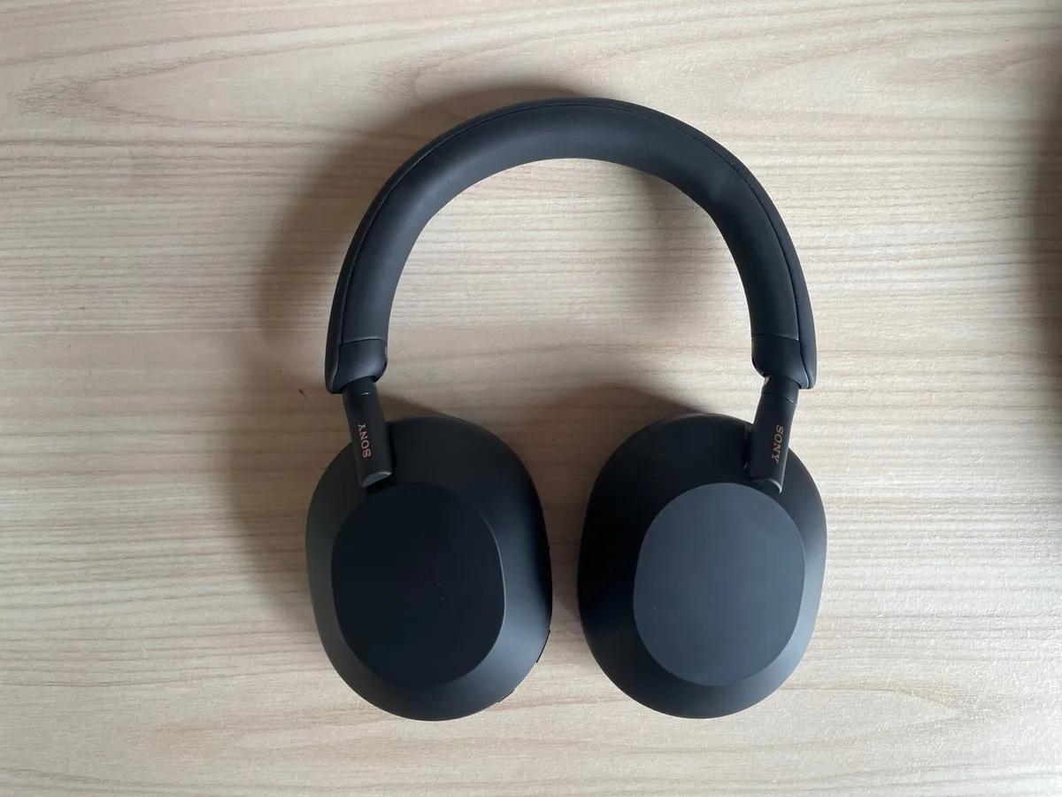Sony WH-1000XM5 Headphones - Image 3