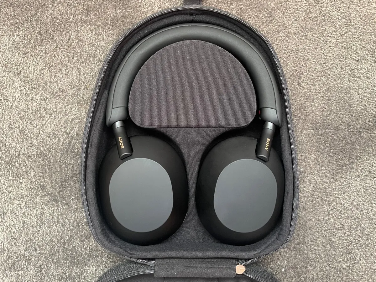 Sony WH-1000XM5 Headphones - Image 4