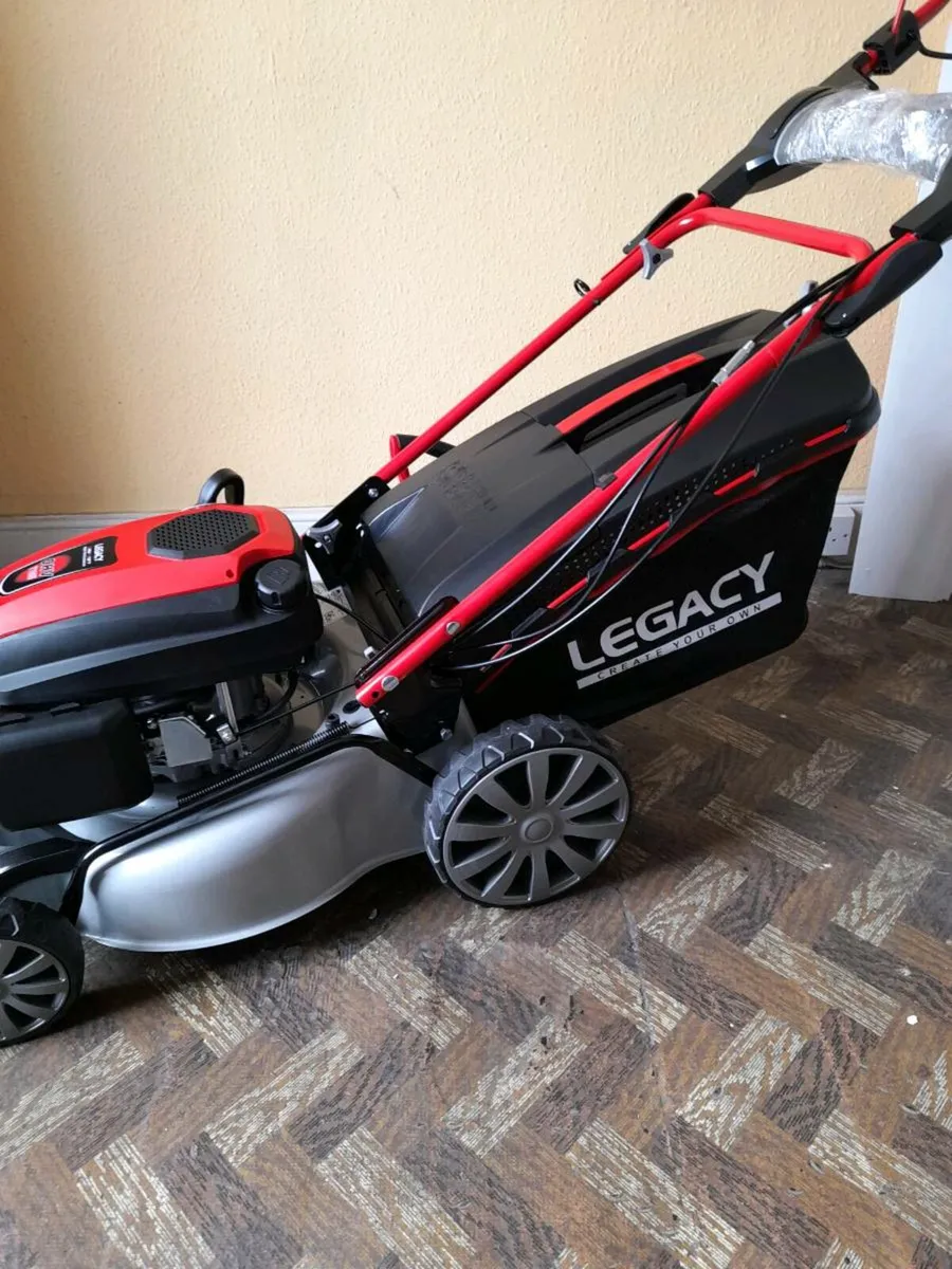 Lawnmower brand new selfpropelled 46cm/18" cut - Image 2
