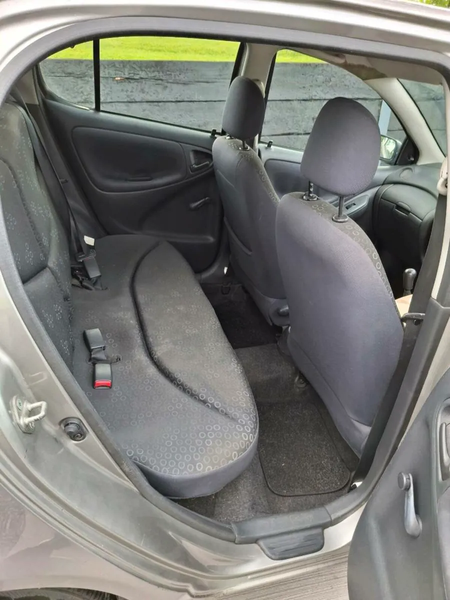 Toyota Yaris - Image 3