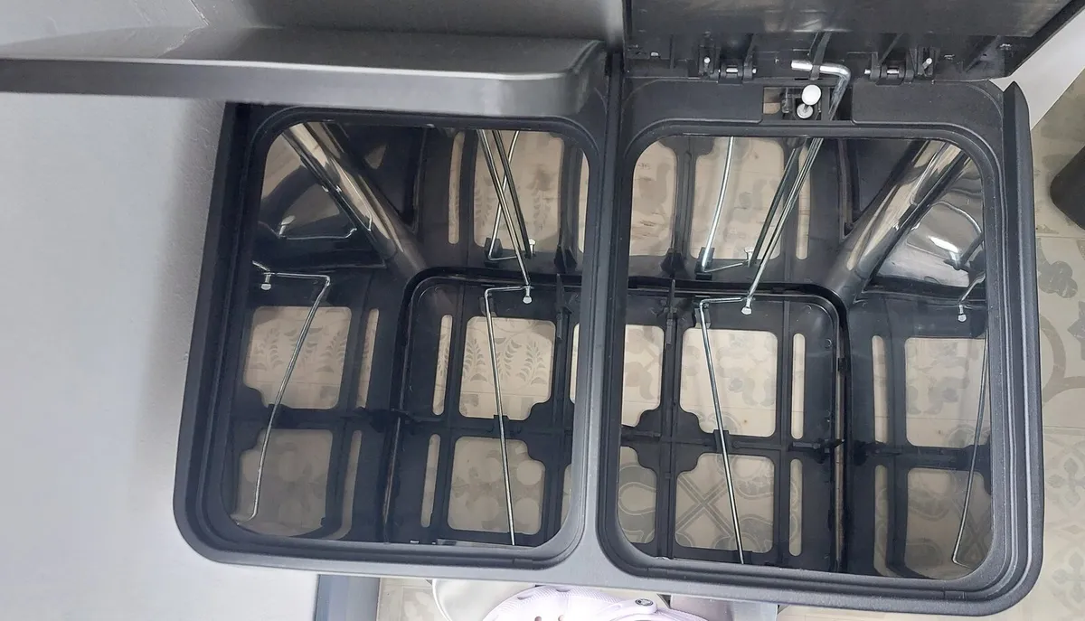 Bins - Image 4