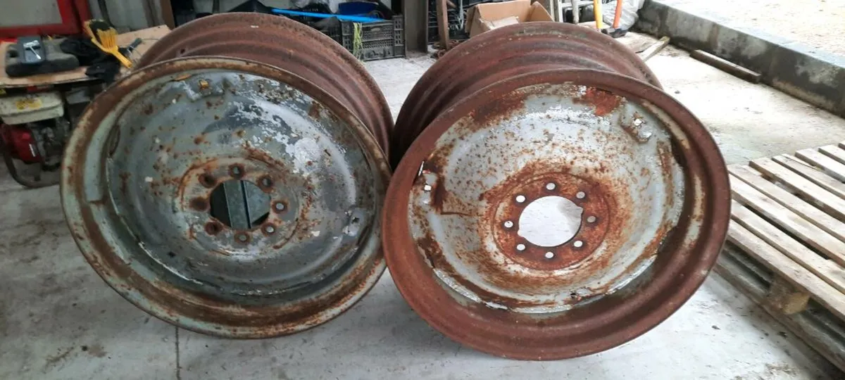 Massey rims 30" - Image 1