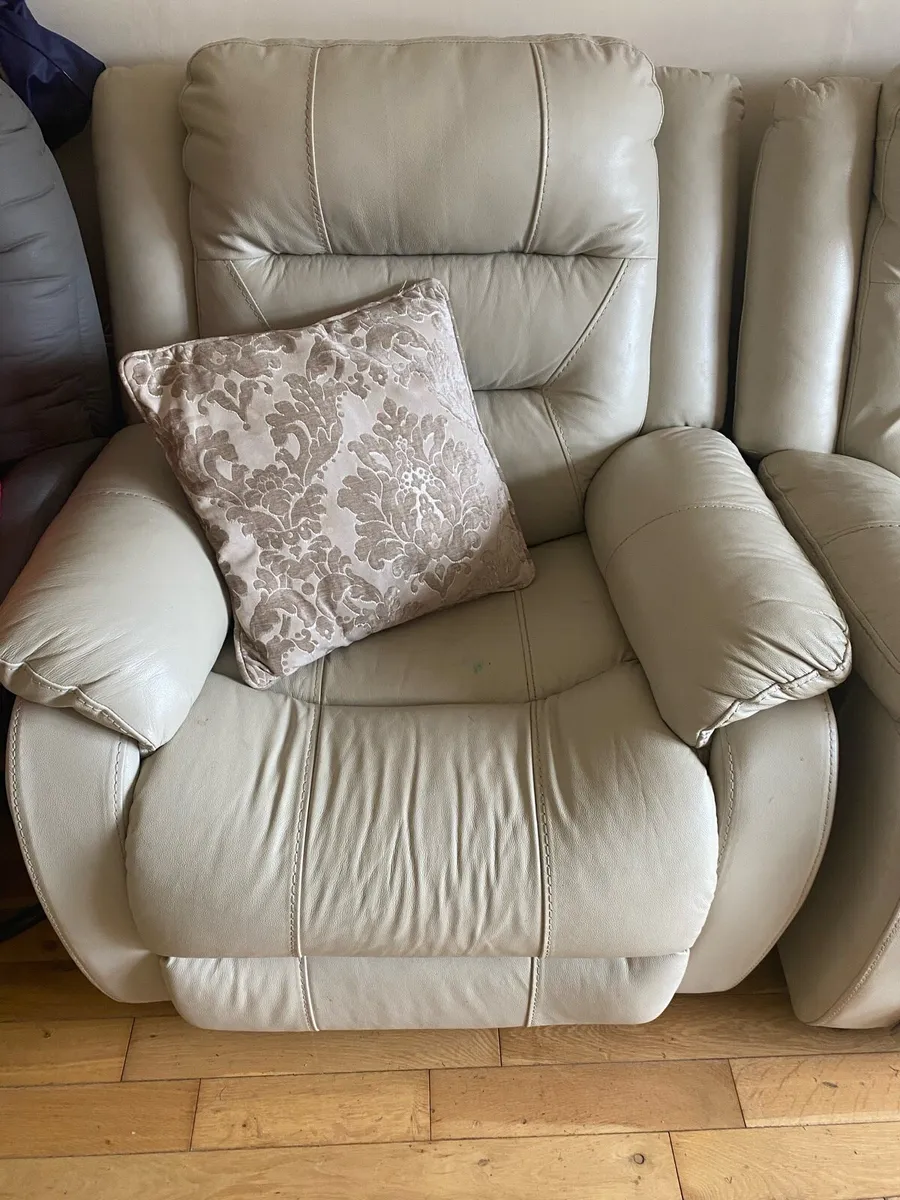 Living room suite - Image 2