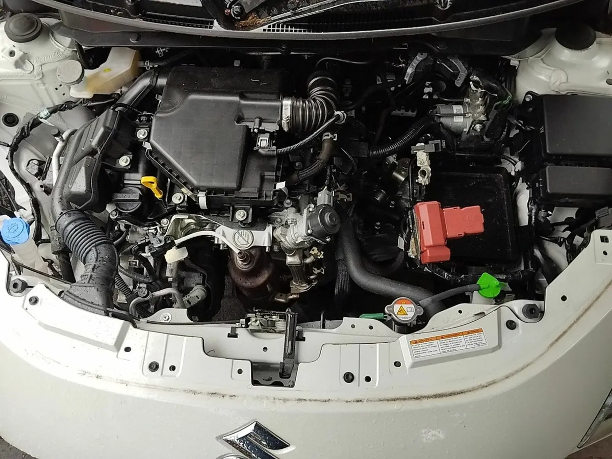 Suzuki swift for parts - Image 3