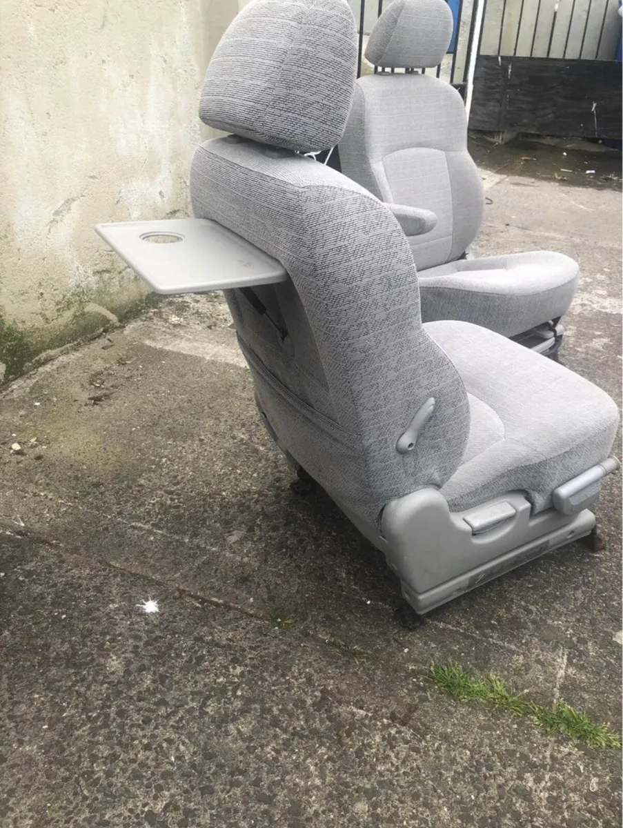 SWIVEL CAMPER MOTORHOME CAPTAIN FRONT SEATS - Image 3