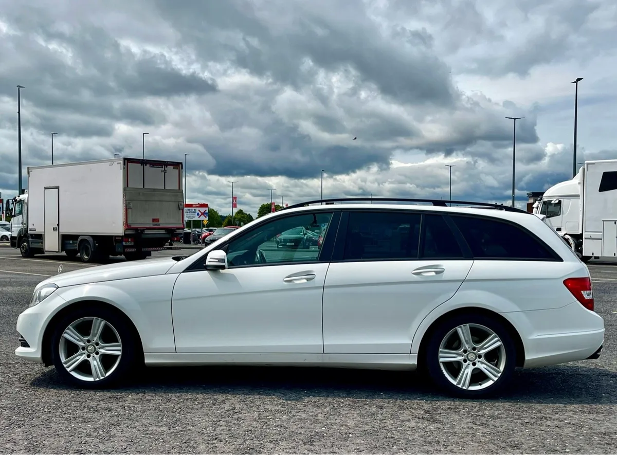 2014 Mercedes-Benz C180 Estate (Automatic, Petrol) - Image 2