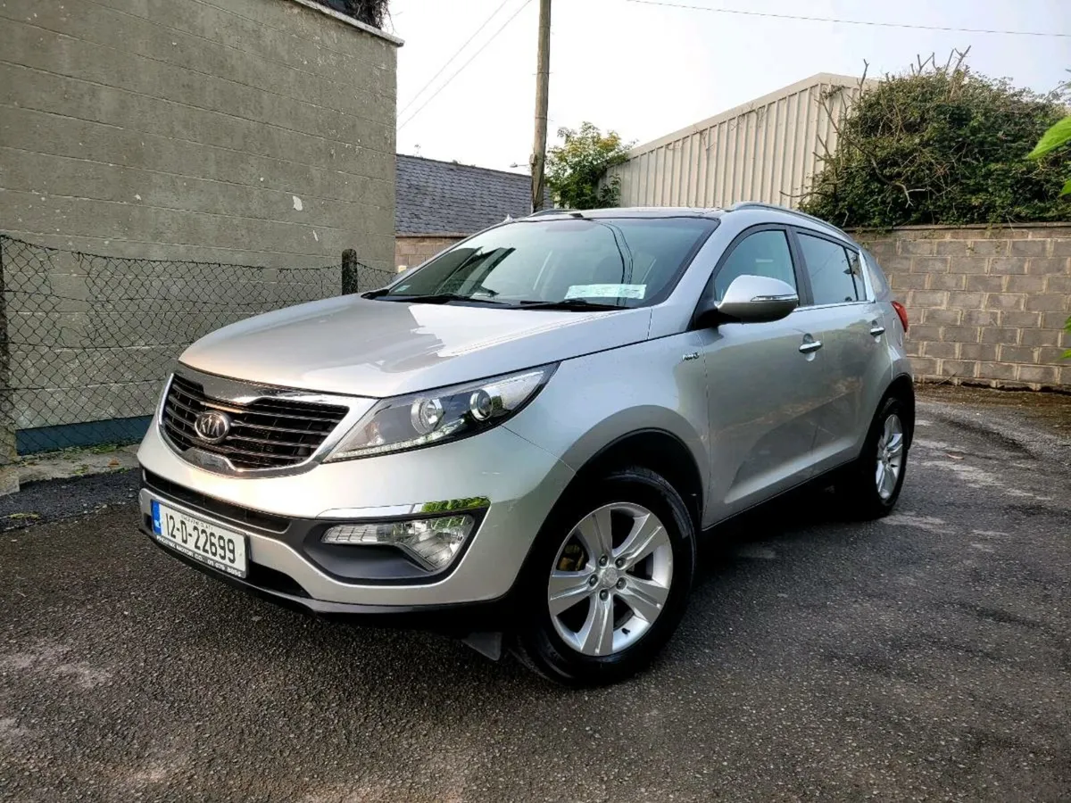 KIA SPORTAGE 4×4 2.0CRDI AUTOMATIC  NEW NCT 08/26 - Image 3