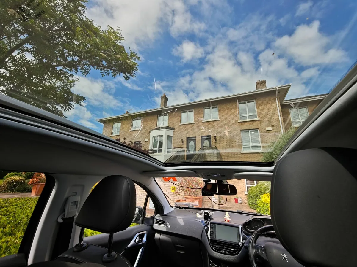 Peugeot 2008 2019 - Image 2