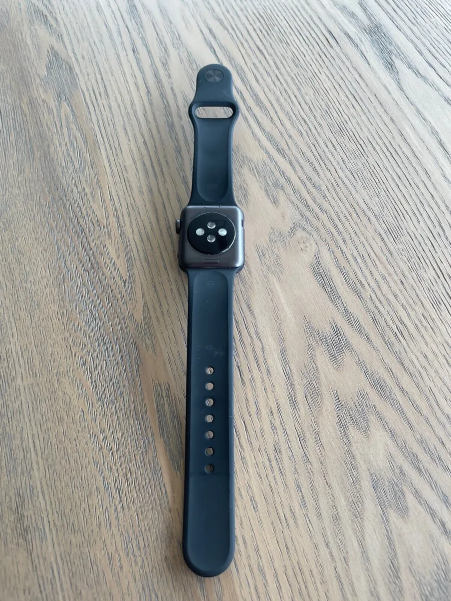 Apple Watch - Image 3