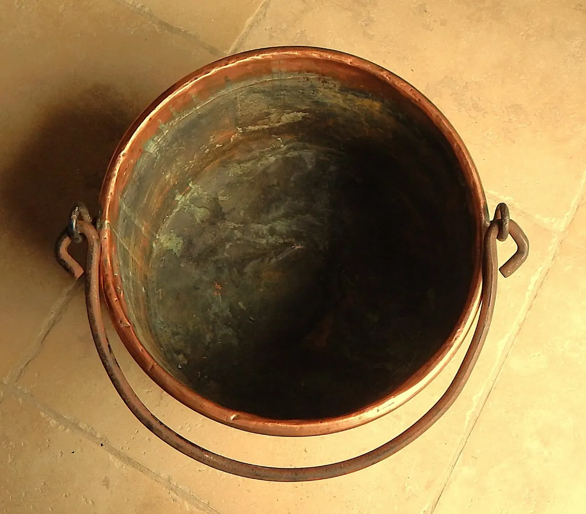 Large Antique Handmade Copper Cauldron - Image 3