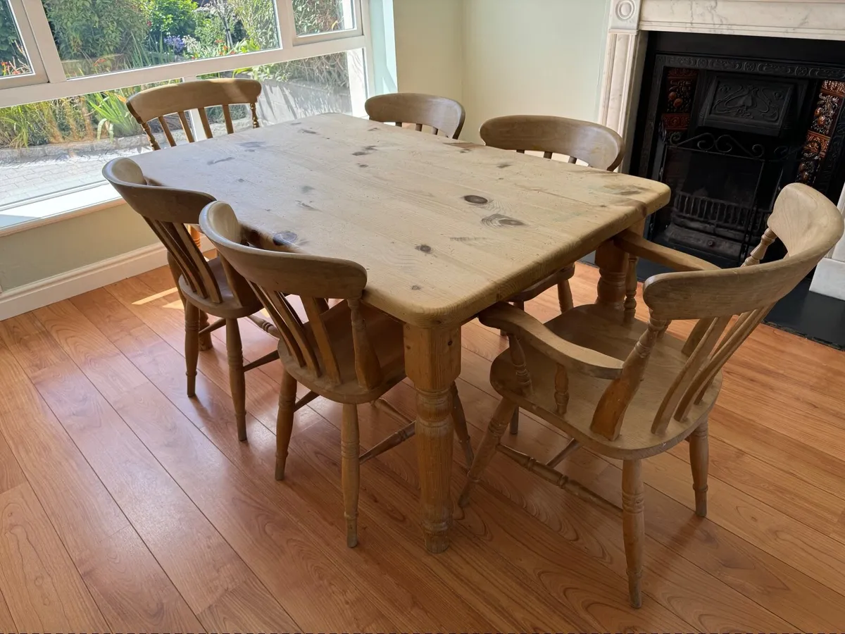 Kitchen Table - Image 1