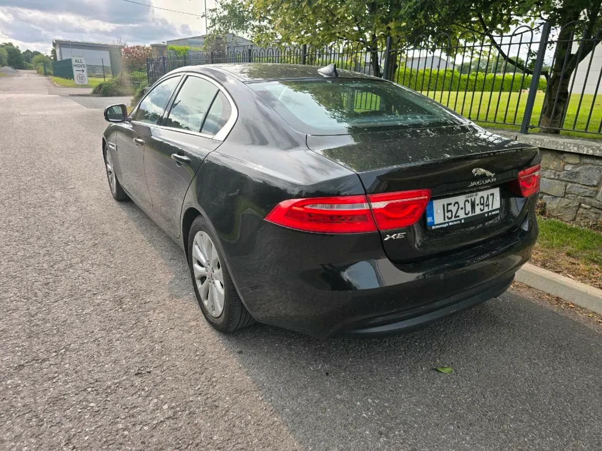 Jaguar XE - Image 3