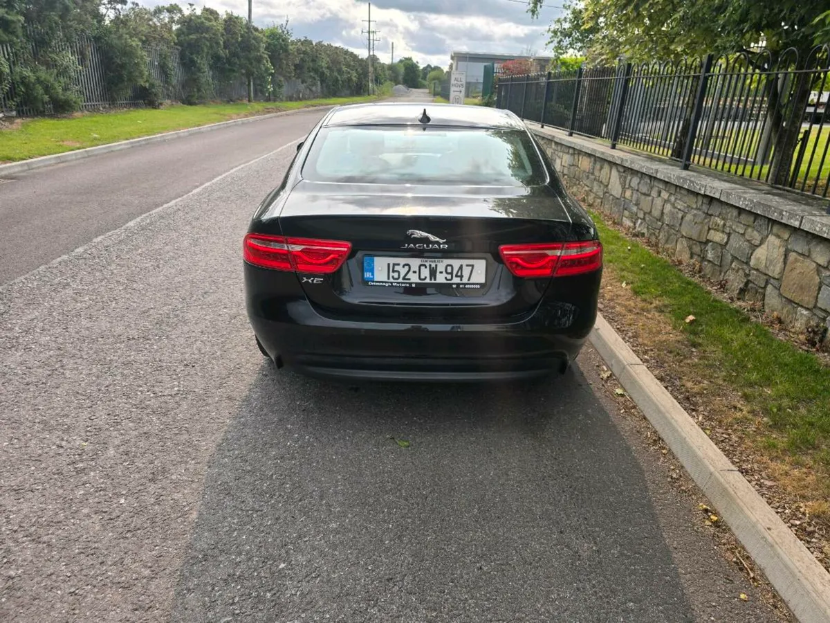 Jaguar XE - Image 4
