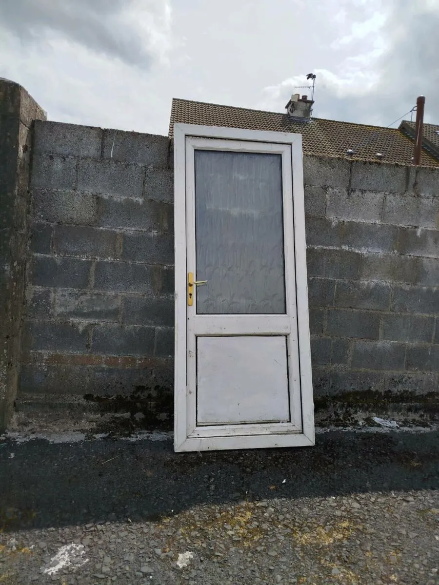 GREAT QUALITY SINGLE DOOR - Image 1