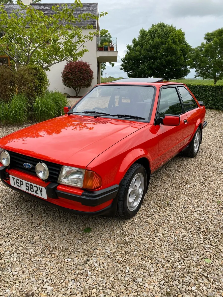XR3 - Image 2