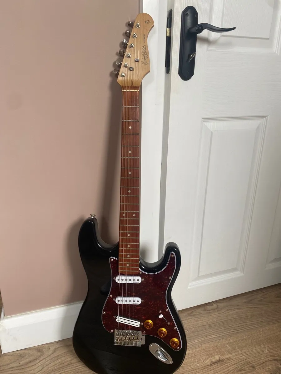 Harley benton strat - Image 1