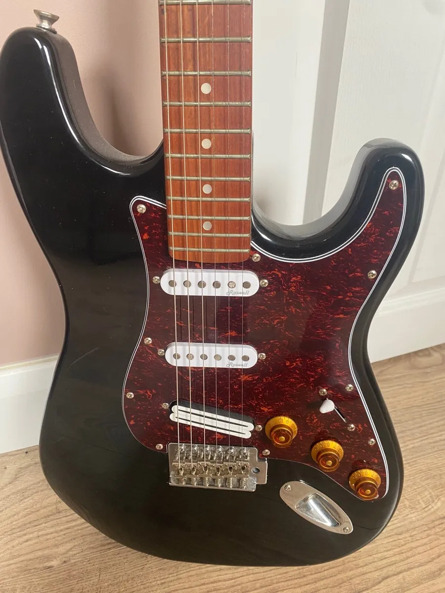 Harley benton strat - Image 3
