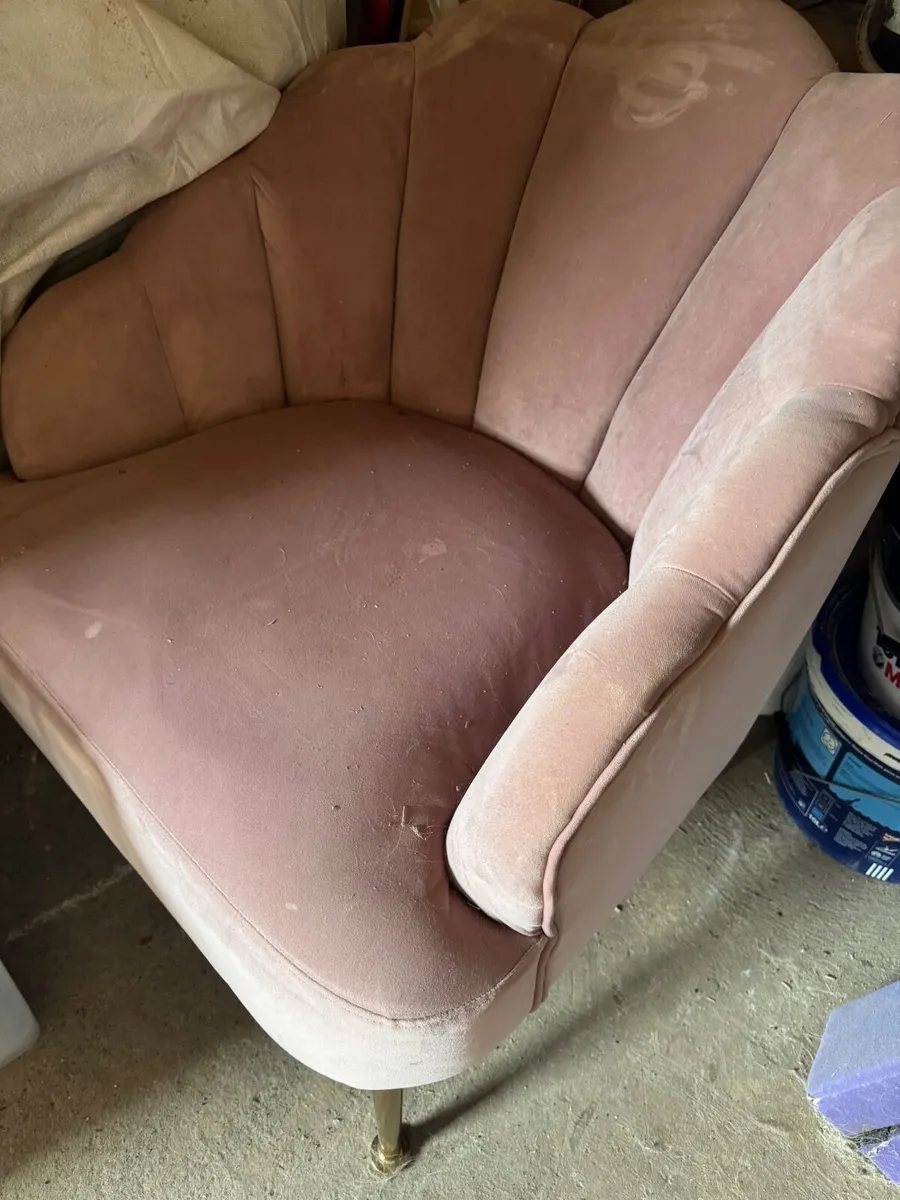 Chair - Image 3