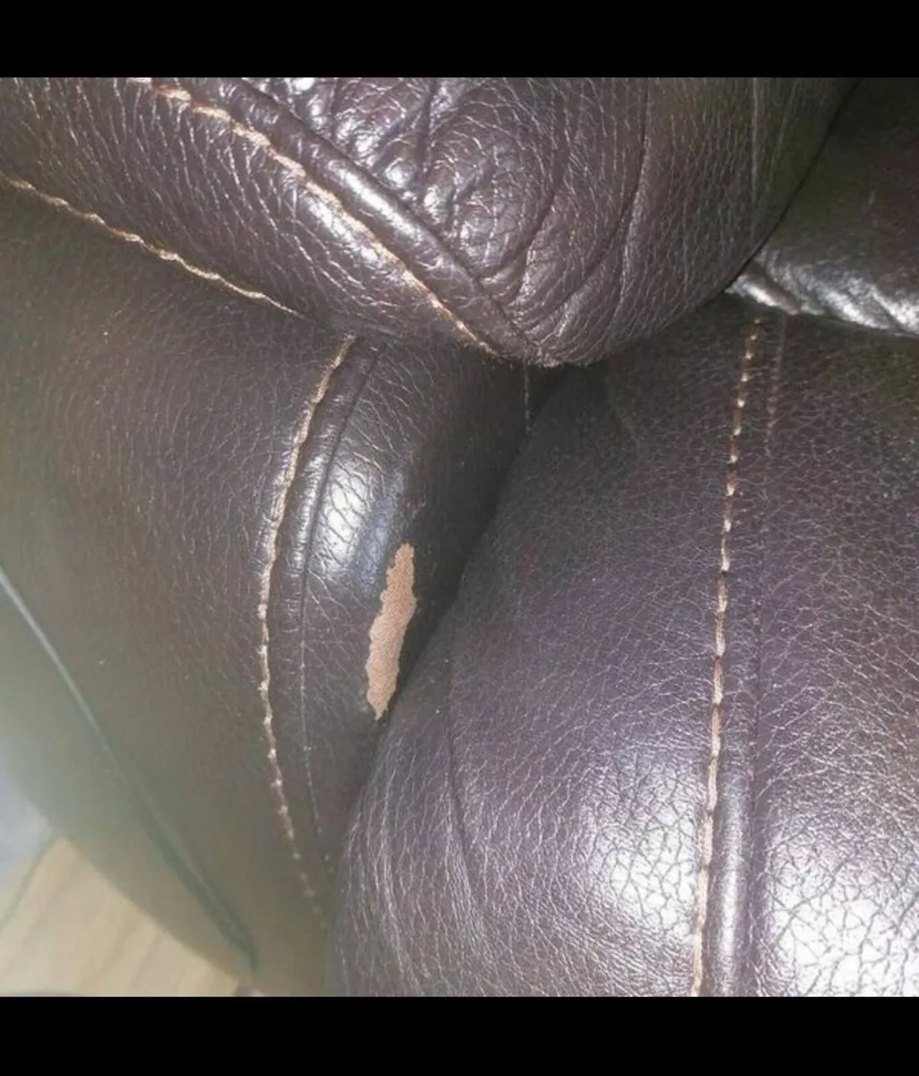 Sofa + 2 Arm chairs - Image 2