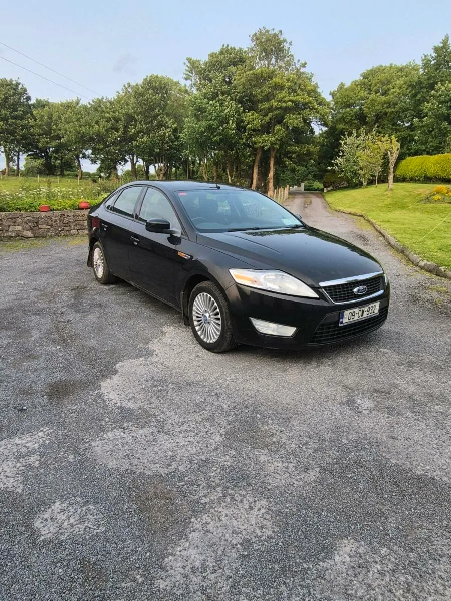 09 Black Ford Mondeo - Image 1