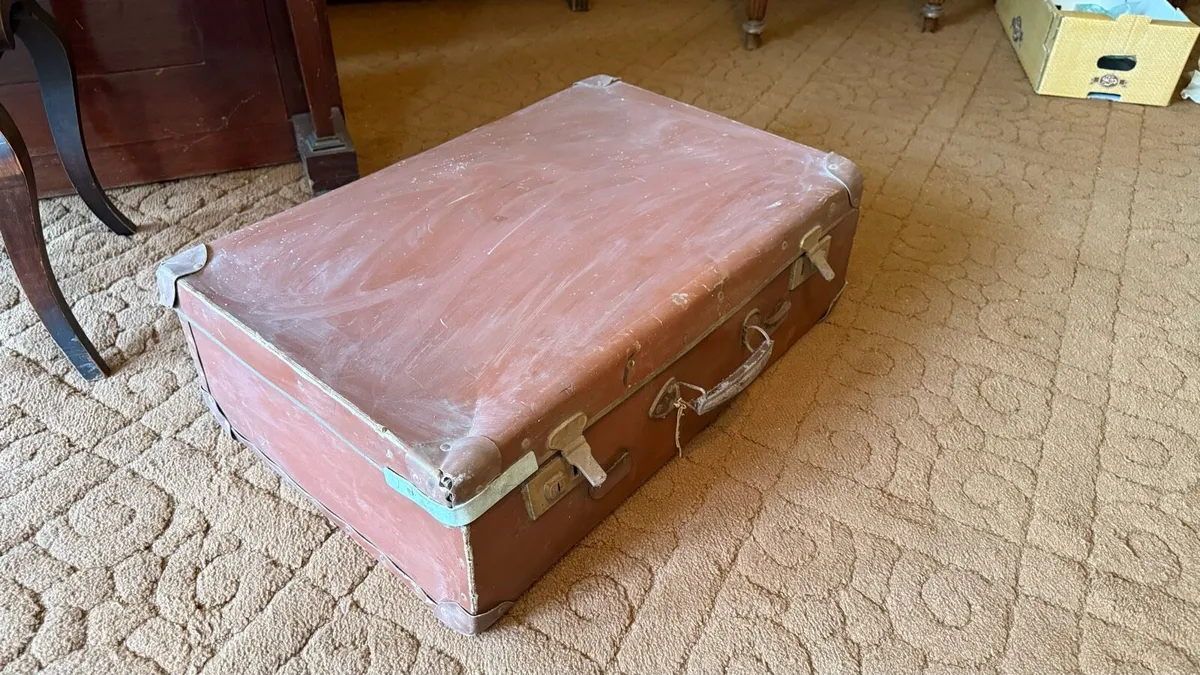 Vintage suitcases - Image 2