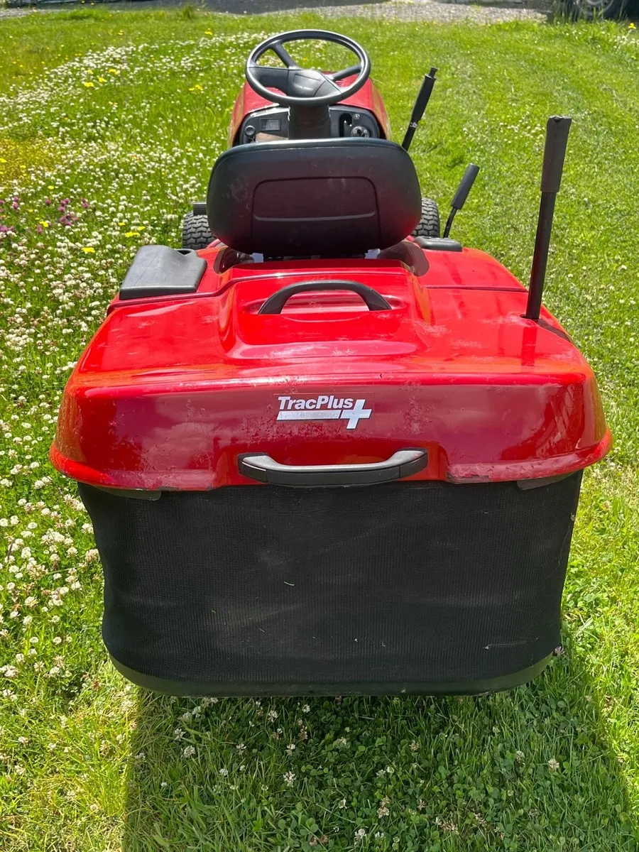Ride on Tractor Lawnmower - Image 2