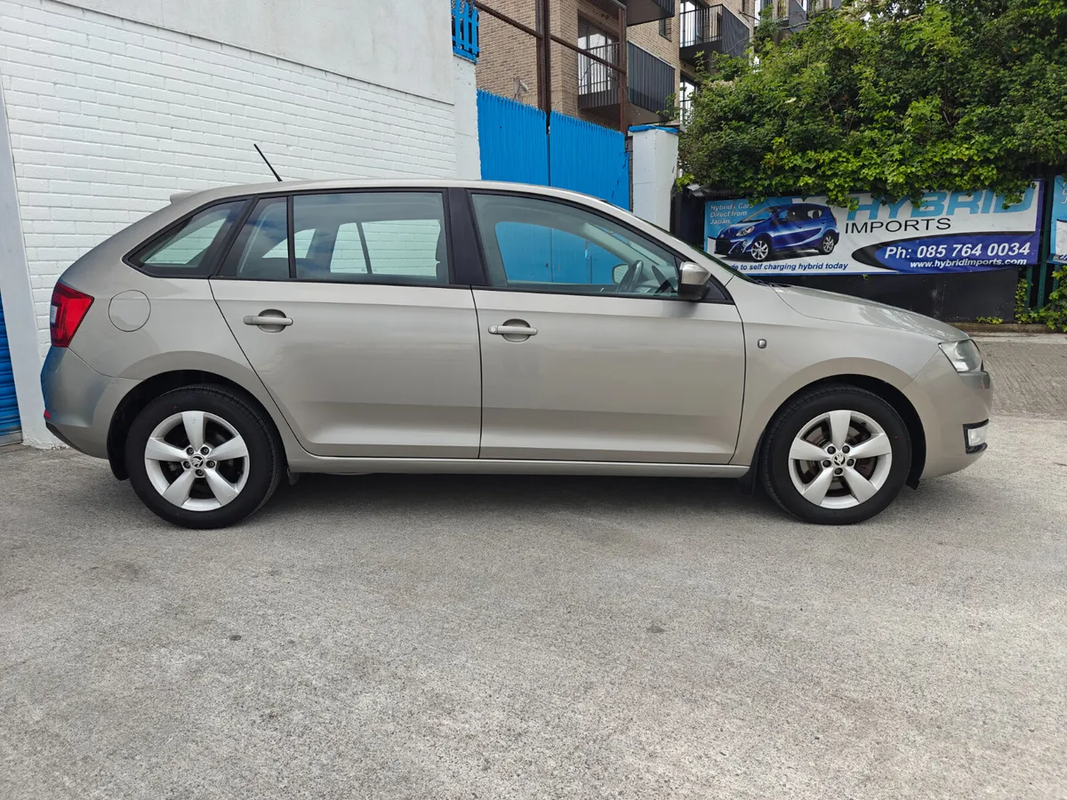 2014 SKODA RAPID AMBITION 1.6TDI - Image 4