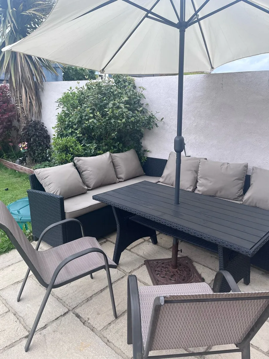 Garden furniture (corner set) and parasol - Image 1
