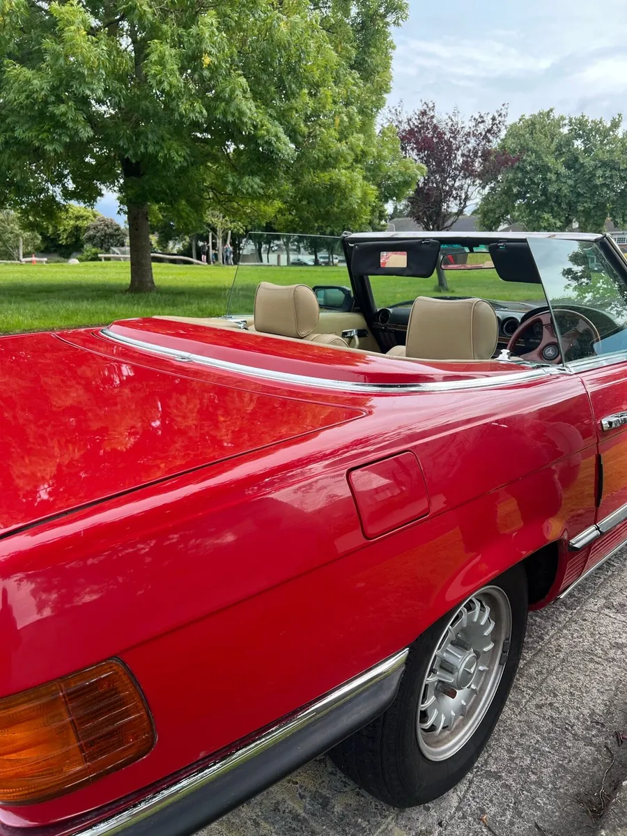 Mercedes 280SL 1981 - Image 4