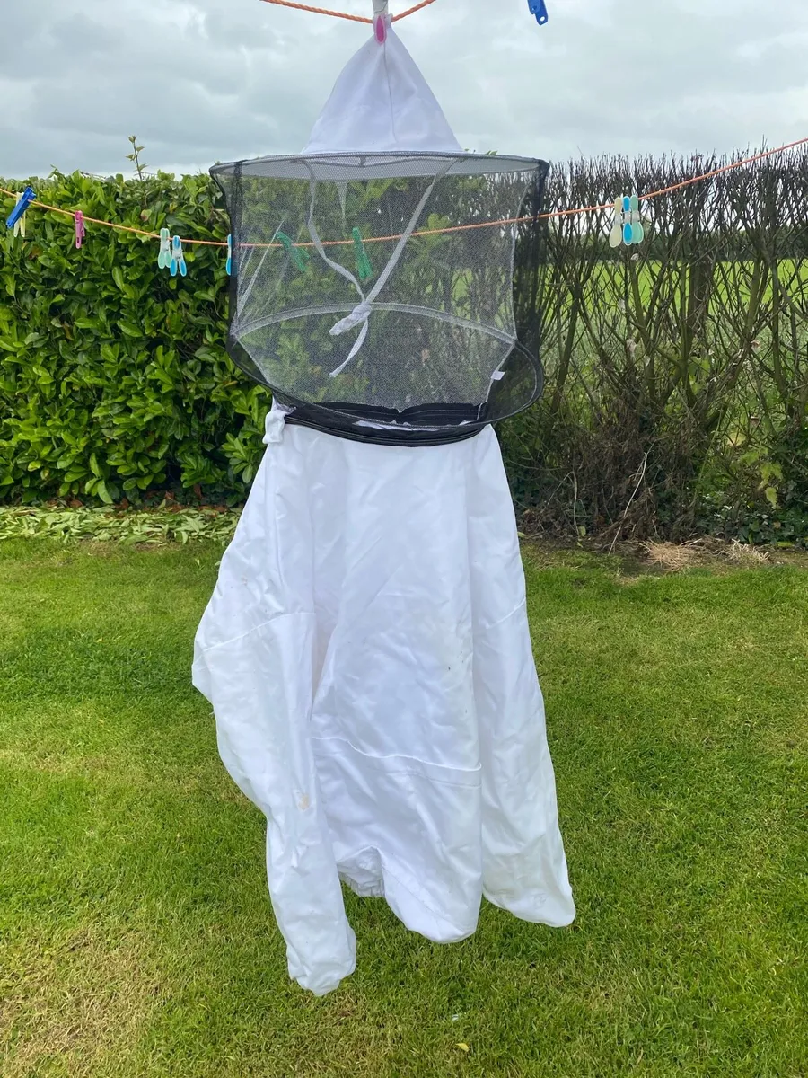 Bee keeping suit - Image 1