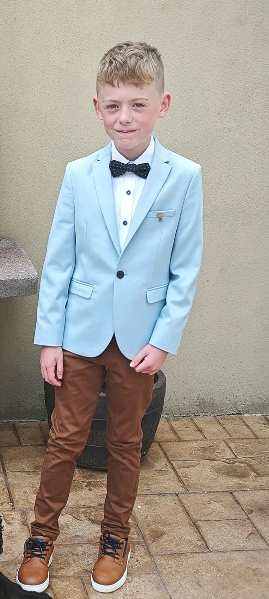 Boys Communion outfit - Image 1