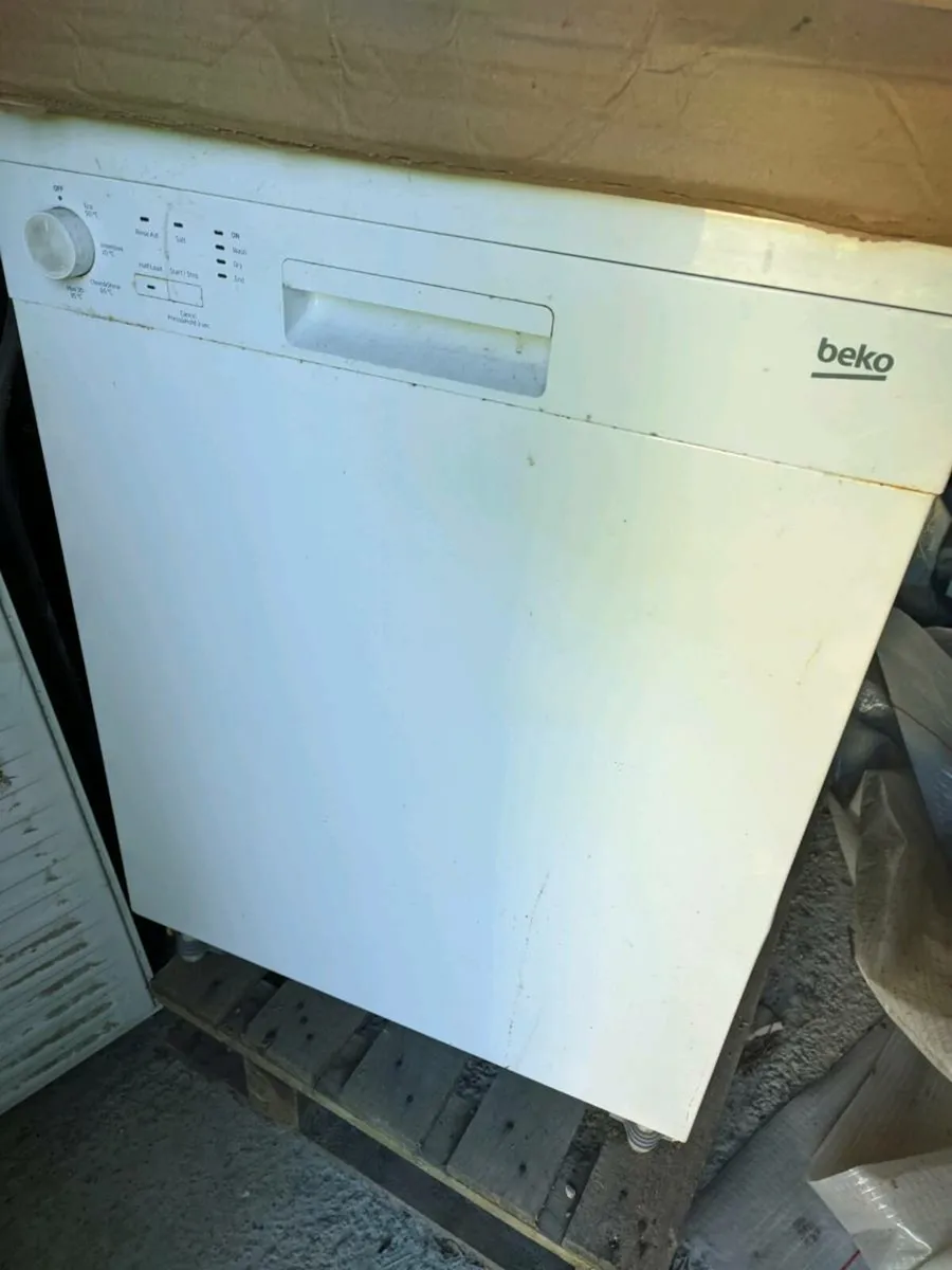 Dishwasher - Image 1