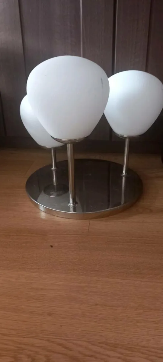 2 Lampshades - Image 3