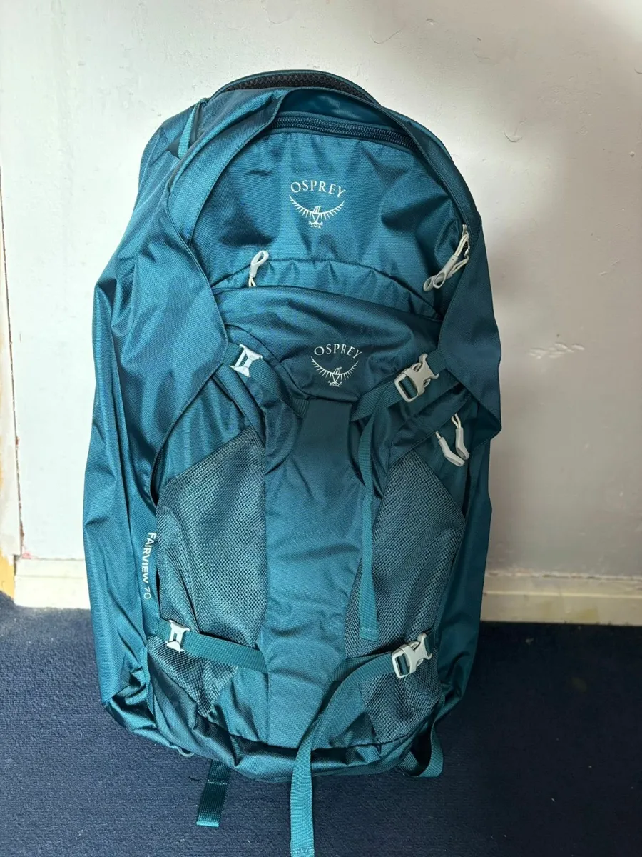 Osprey Fairview 70 Litre Travel Backpack - Image 2