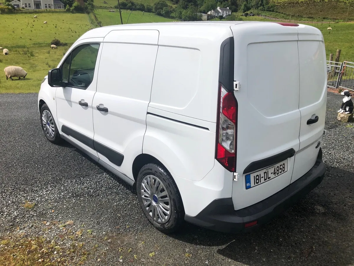 18 Ford Connect Trend - Image 4