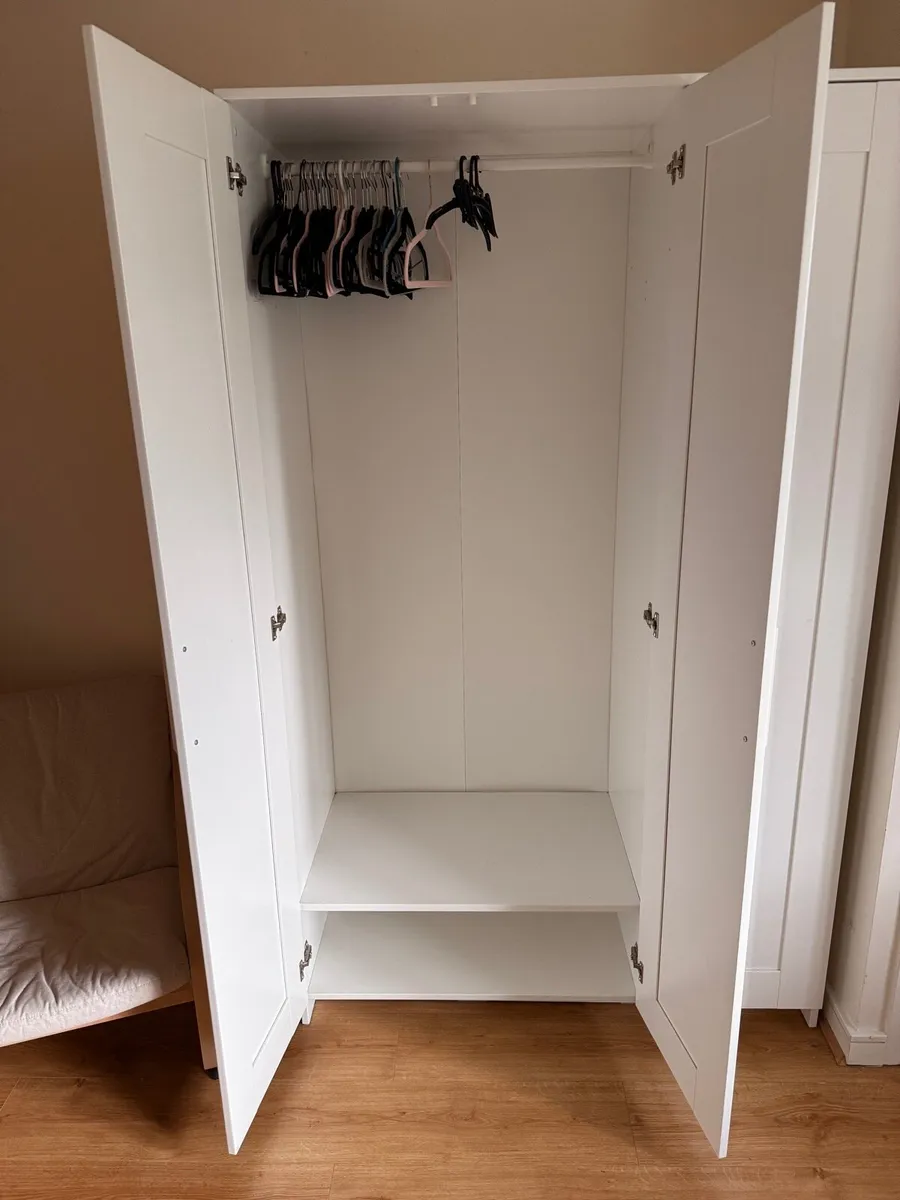 IKEA BRIMNES Wardrobe (3‑door, mirror) - Image 3