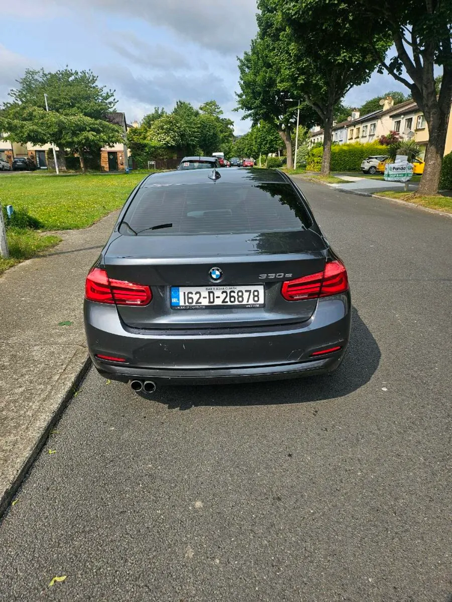 BMW 330E SE - Image 2