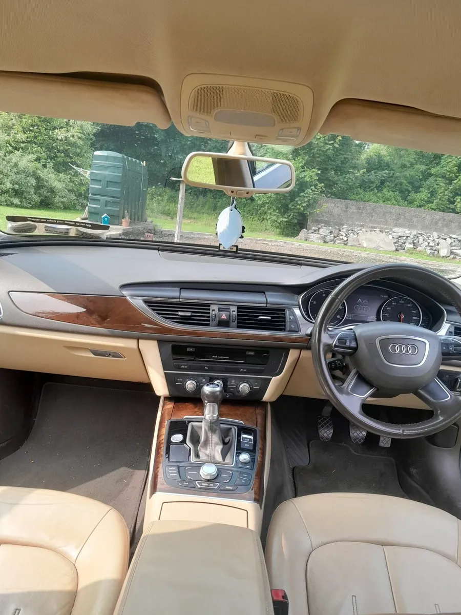 Audi A6 2012 - Image 2